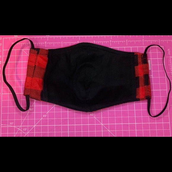 Triple layer face mask. Nose wire. Pocket Filter - Picture 2 of 7